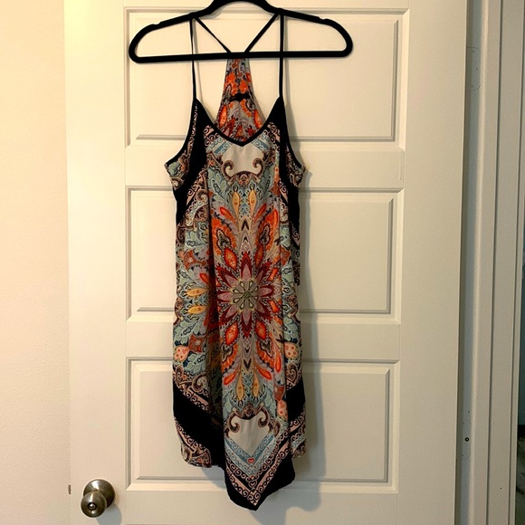 Great condition thin dress. - Picture 1 of 4
